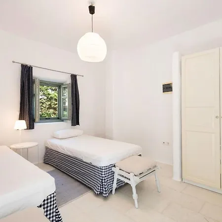 Willa Sun Drop I With Private Pool Paros Drios